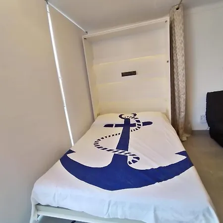 4 à 6 Pers Première Ligne De La Appartement Empuriabrava