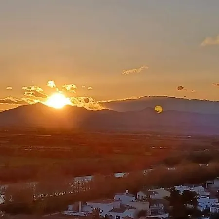 4 à 6 Pers Première Ligne De La * Empuriabrava